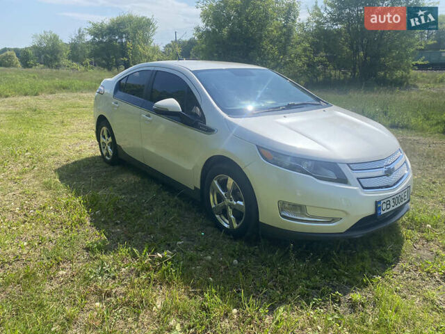 Білий Шевроле Вольт, об'ємом двигуна 1.4 л та пробігом 225 тис. км за 11999 $, фото 23 на Automoto.ua