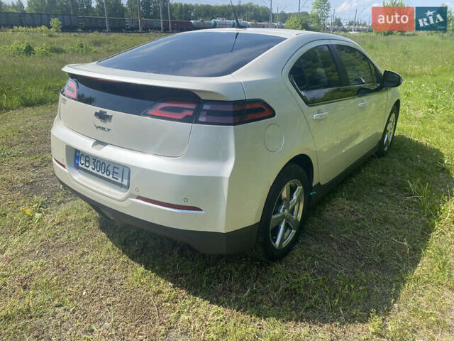 Білий Шевроле Вольт, об'ємом двигуна 1.4 л та пробігом 225 тис. км за 11999 $, фото 18 на Automoto.ua