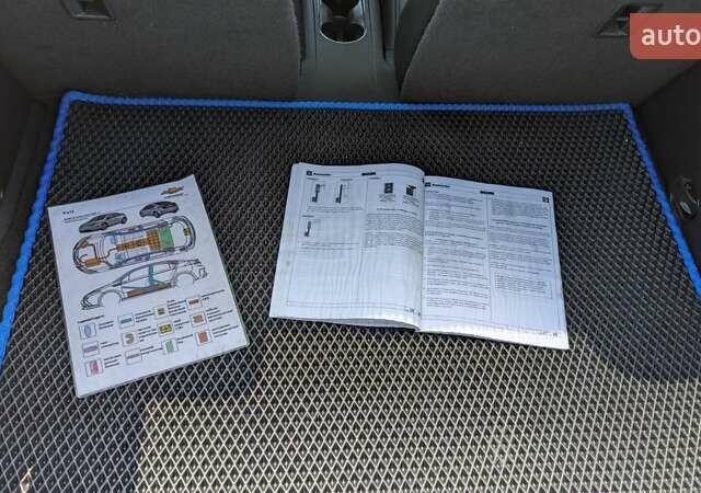 Білий Шевроле Вольт, об'ємом двигуна 1.4 л та пробігом 206 тис. км за 11900 $, фото 67 на Automoto.ua