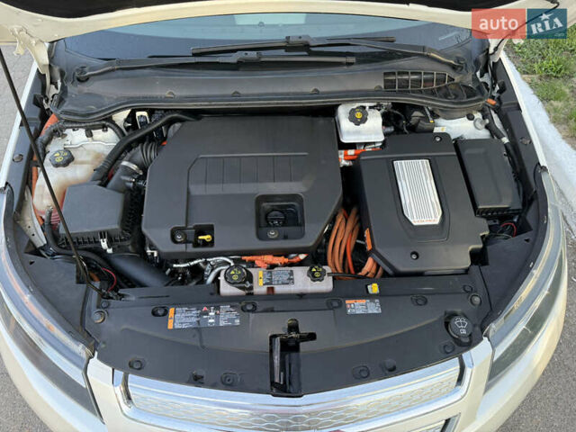 Білий Шевроле Вольт, об'ємом двигуна 1.4 л та пробігом 103 тис. км за 12300 $, фото 19 на Automoto.ua