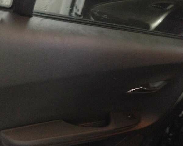 Белый Шевроле Вольт, объемом двигателя 1.4 л и пробегом 210 тыс. км за 12500 $, фото 10 на Automoto.ua