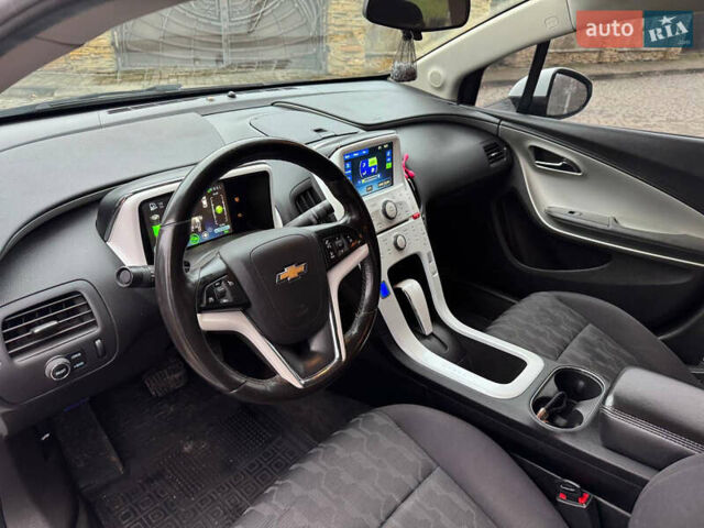 Белый Шевроле Вольт, объемом двигателя 1.4 л и пробегом 223 тыс. км за 7800 $, фото 6 на Automoto.ua