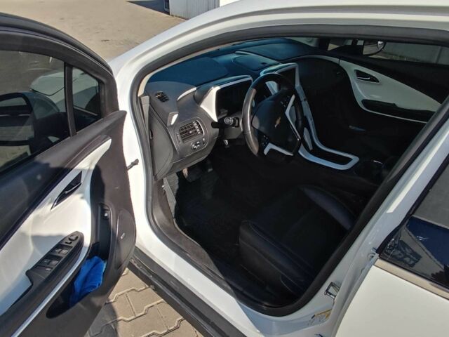 Білий Шевроле Вольт, об'ємом двигуна 1.4 л та пробігом 290 тис. км за 9500 $, фото 8 на Automoto.ua