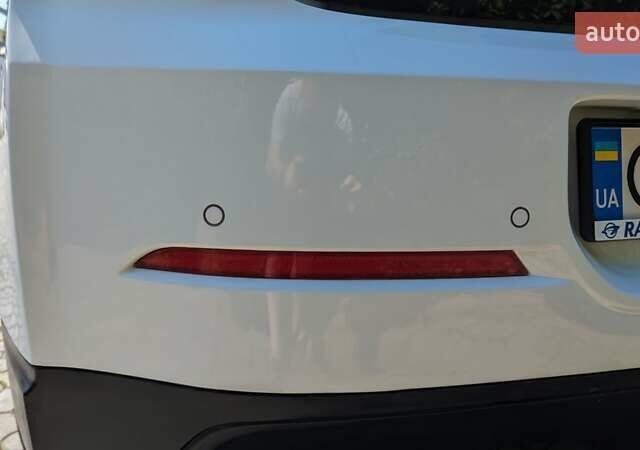 Білий Шевроле Вольт, об'ємом двигуна 1.4 л та пробігом 206 тис. км за 11900 $, фото 19 на Automoto.ua