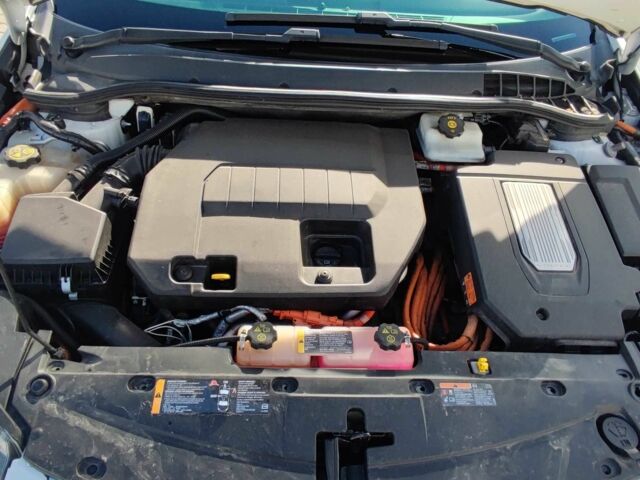 Белый Шевроле Вольт, объемом двигателя 0 л и пробегом 290 тыс. км за 9500 $, фото 14 на Automoto.ua