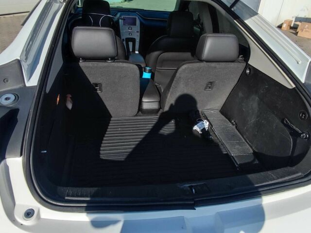 Білий Шевроле Вольт, об'ємом двигуна 1.4 л та пробігом 290 тис. км за 9500 $, фото 12 на Automoto.ua