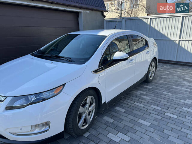 Белый Шевроле Вольт, объемом двигателя 1.4 л и пробегом 256 тыс. км за 10300 $, фото 10 на Automoto.ua