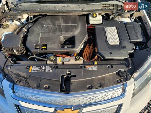 Белый Шевроле Вольт, объемом двигателя 1.4 л и пробегом 172 тыс. км за 10600 $, фото 19 на Automoto.ua