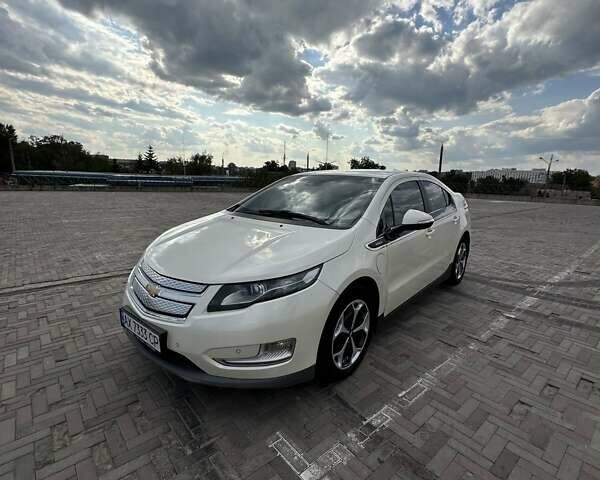 Белый Шевроле Вольт, объемом двигателя 1.4 л и пробегом 170 тыс. км за 12500 $, фото 9 на Automoto.ua