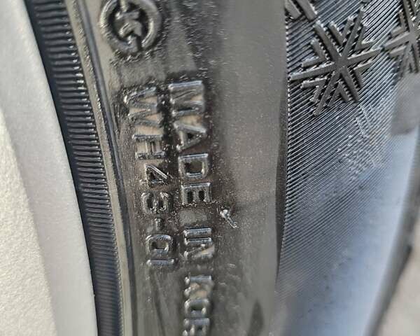 Белый Шевроле Вольт, объемом двигателя 1.4 л и пробегом 172 тыс. км за 10600 $, фото 11 на Automoto.ua