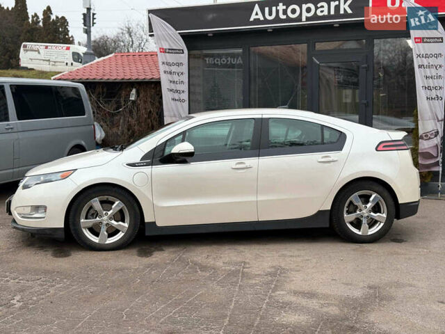 Белый Шевроле Вольт, объемом двигателя 1.4 л и пробегом 212 тыс. км за 10290 $, фото 2 на Automoto.ua