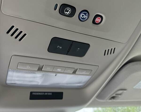 Шевроле Вольт 2014 в Черкассах на Automoto.ua Белый Шевроле Вольт, объемом двигателя 1.4 л и пробегом 130 тыс. км за 10300 $, фото 12 на Automoto.ua