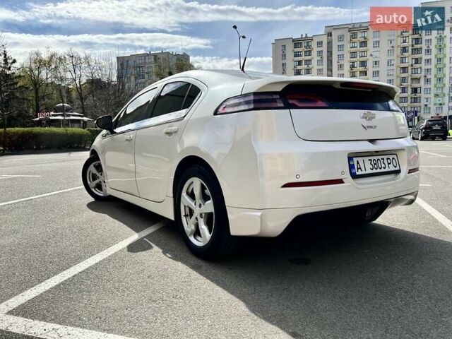 Белый Шевроле Вольт, объемом двигателя 1.4 л и пробегом 120 тыс. км за 13499 $, фото 8 на Automoto.ua