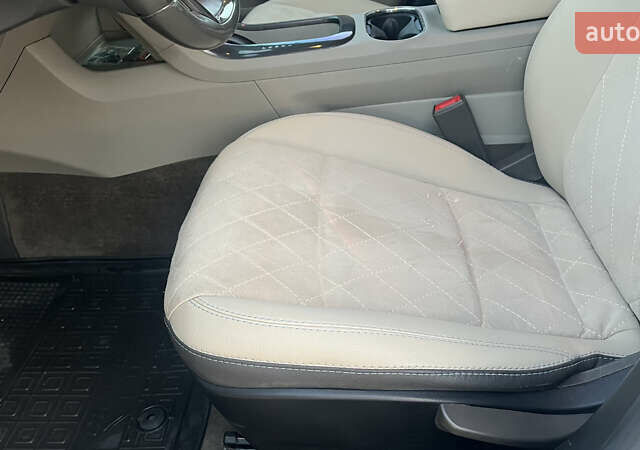 Белый Шевроле Вольт, объемом двигателя 1.4 л и пробегом 177 тыс. км за 8300 $, фото 14 на Automoto.ua