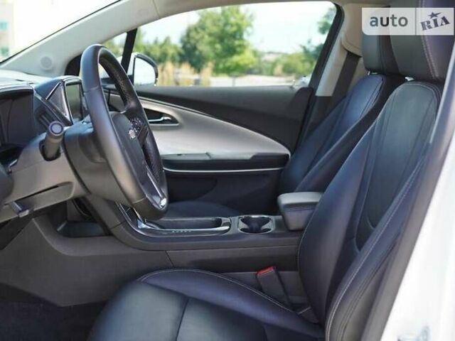 Білий Шевроле Вольт, об'ємом двигуна 0 л та пробігом 110 тис. км за 2500 $, фото 8 на Automoto.ua