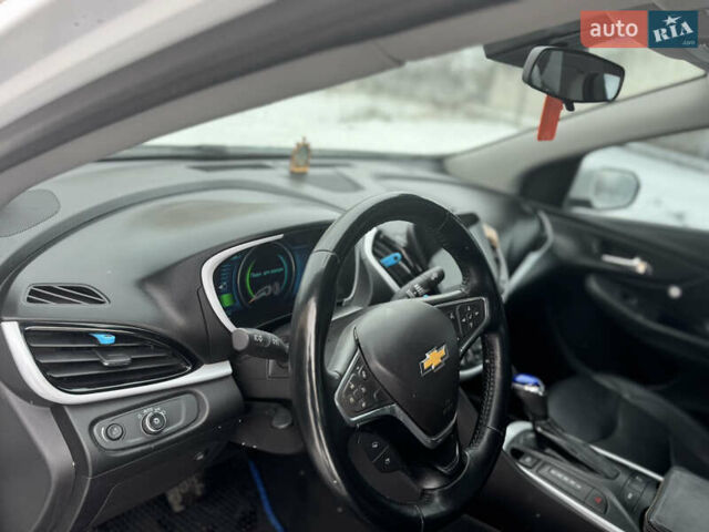 Белый Шевроле Вольт, объемом двигателя 1.5 л и пробегом 207 тыс. км за 12999 $, фото 14 на Automoto.ua