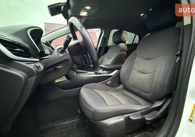 Білий Шевроле Вольт, об'ємом двигуна 1.49 л та пробігом 93 тис. км за 14900 $, фото 20 на Automoto.ua