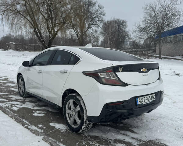 Белый Шевроле Вольт, объемом двигателя 1.5 л и пробегом 207 тыс. км за 12999 $, фото 10 на Automoto.ua