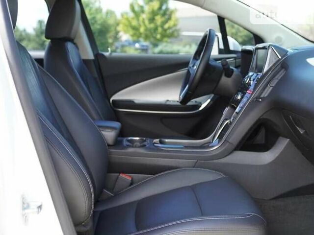 Білий Шевроле Вольт, об'ємом двигуна 0 л та пробігом 110 тис. км за 2500 $, фото 11 на Automoto.ua