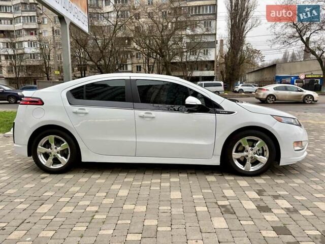 Белый Шевроле Вольт, объемом двигателя 1.4 л и пробегом 85 тыс. км за 9999 $, фото 23 на Automoto.ua