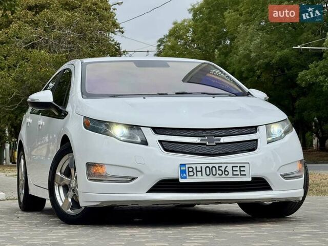 Белый Шевроле Вольт, объемом двигателя 1.4 л и пробегом 85 тыс. км за 9999 $, фото 20 на Automoto.ua