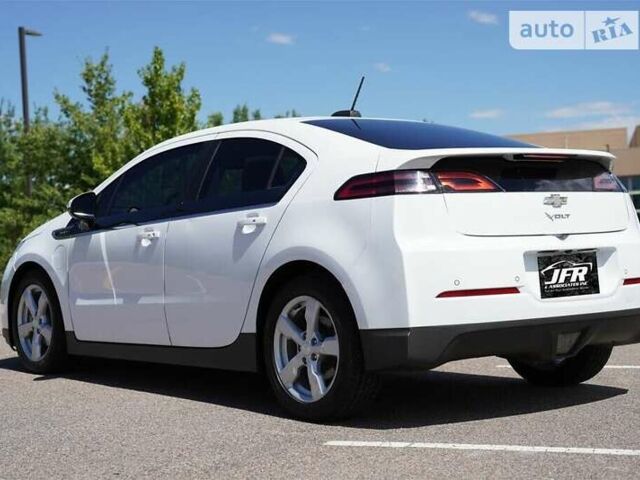 Білий Шевроле Вольт, об'ємом двигуна 0 л та пробігом 110 тис. км за 2500 $, фото 2 на Automoto.ua
