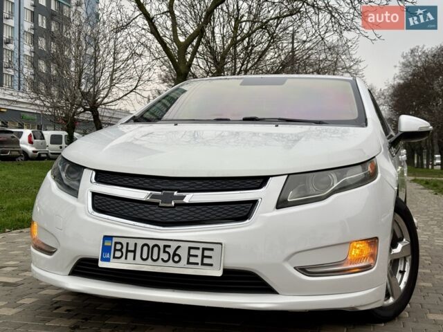 Білий Шевроле Вольт, об'ємом двигуна 1.4 л та пробігом 85 тис. км за 9999 $, фото 18 на Automoto.ua