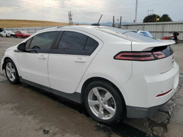 Білий Шевроле Вольт, об'ємом двигуна 0 л та пробігом 90 тис. км за 2000 $, фото 1 на Automoto.ua