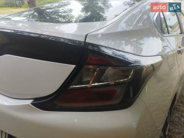 Белый Шевроле Вольт, объемом двигателя 1.5 л и пробегом 160 тыс. км за 14000 $, фото 28 на Automoto.ua