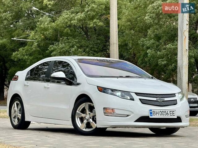 Белый Шевроле Вольт, объемом двигателя 1.4 л и пробегом 85 тыс. км за 9999 $, фото 23 на Automoto.ua