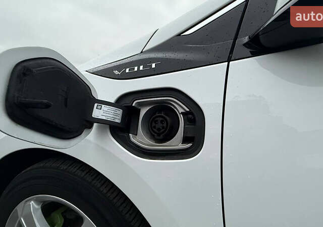 Білий Шевроле Вольт, об'ємом двигуна 1.49 л та пробігом 93 тис. км за 14900 $, фото 27 на Automoto.ua