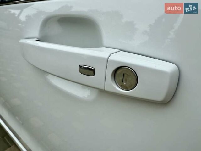 Белый Шевроле Вольт, объемом двигателя 1.4 л и пробегом 85 тыс. км за 9999 $, фото 67 на Automoto.ua