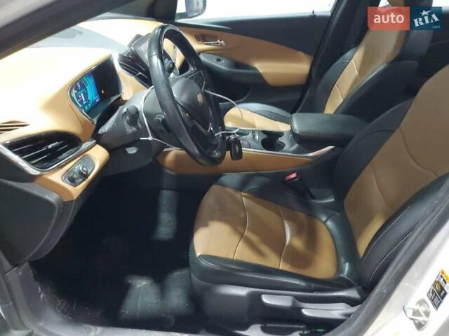Белый Шевроле Вольт, объемом двигателя 1.5 л и пробегом 97 тыс. км за 3000 $, фото 6 на Automoto.ua