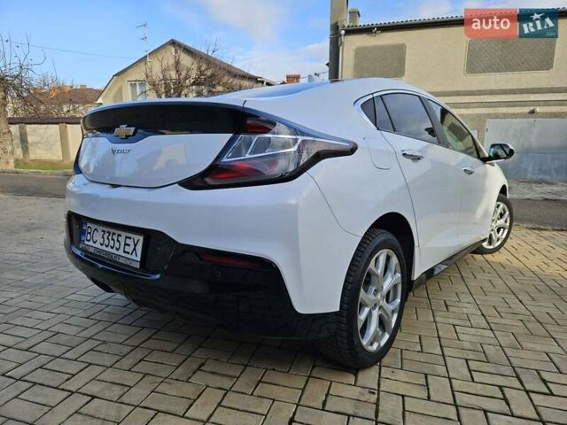 Білий Шевроле Вольт, об'ємом двигуна 1.5 л та пробігом 108 тис. км за 15500 $, фото 7 на Automoto.ua