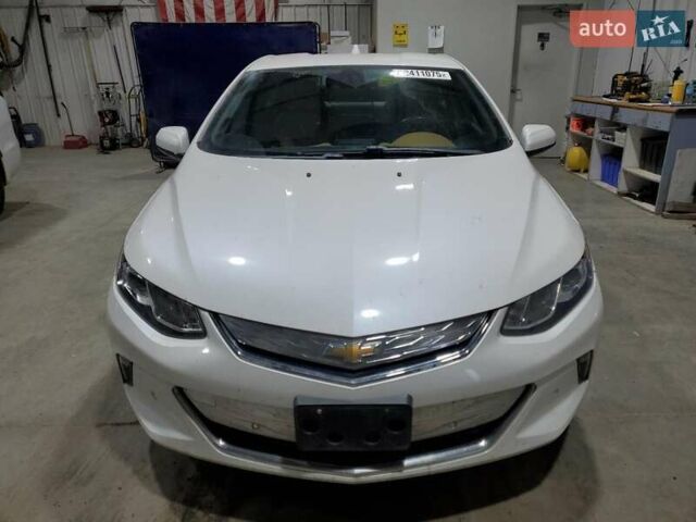 Белый Шевроле Вольт, объемом двигателя 1.5 л и пробегом 97 тыс. км за 3000 $, фото 4 на Automoto.ua