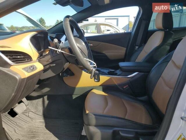 Белый Шевроле Вольт, объемом двигателя 0 л и пробегом 73 тыс. км за 2200 $, фото 6 на Automoto.ua