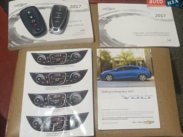 Білий Шевроле Вольт, об'ємом двигуна 1.49 л та пробігом 128 тис. км за 15000 $, фото 28 на Automoto.ua