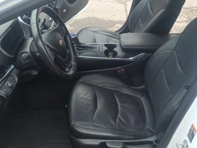 Білий Шевроле Вольт, об'ємом двигуна 1.5 л та пробігом 128 тис. км за 356 $, фото 11 на Automoto.ua