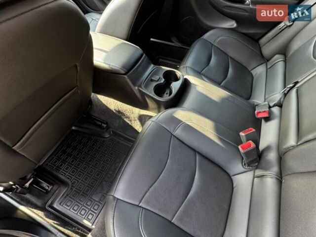 Білий Шевроле Вольт, об'ємом двигуна 1.4 л та пробігом 112 тис. км за 15900 $, фото 37 на Automoto.ua