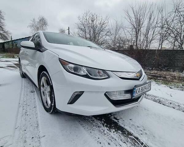 Белый Шевроле Вольт, объемом двигателя 1.5 л и пробегом 154 тыс. км за 14900 $, фото 8 на Automoto.ua