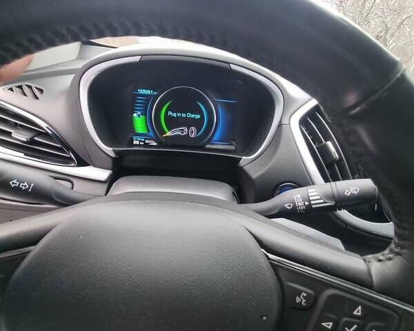 Белый Шевроле Вольт, объемом двигателя 1.5 л и пробегом 154 тыс. км за 14900 $, фото 13 на Automoto.ua