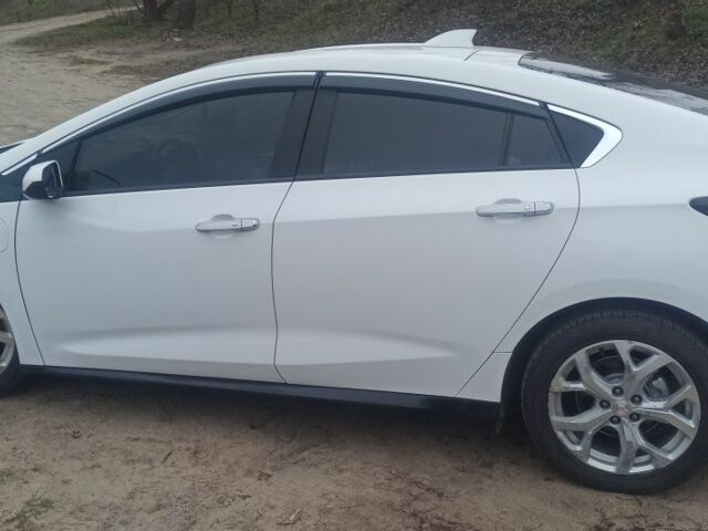 Білий Шевроле Вольт, об'ємом двигуна 1.5 л та пробігом 128 тис. км за 356 $, фото 6 на Automoto.ua