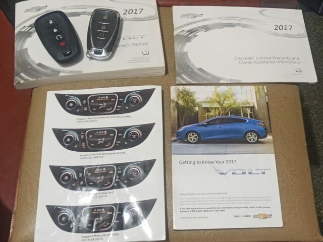 Білий Шевроле Вольт, об'ємом двигуна 1.5 л та пробігом 128 тис. км за 356 $, фото 23 на Automoto.ua