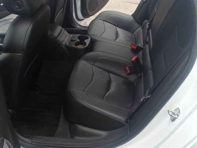 Білий Шевроле Вольт, об'ємом двигуна 1.5 л та пробігом 128 тис. км за 356 $, фото 13 на Automoto.ua