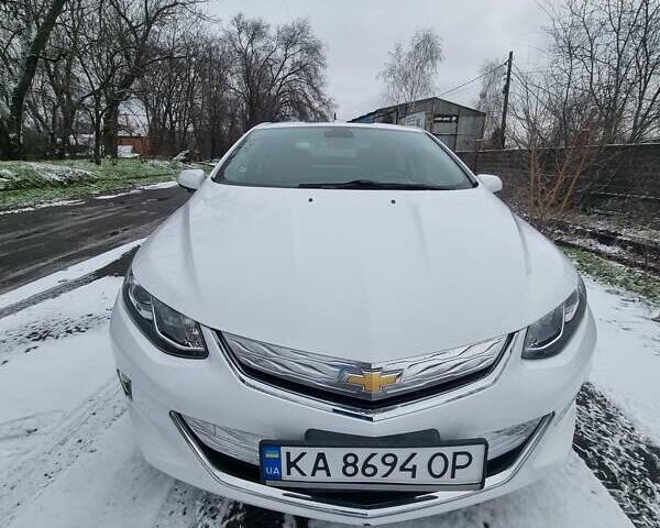 Белый Шевроле Вольт, объемом двигателя 1.5 л и пробегом 154 тыс. км за 14900 $, фото 9 на Automoto.ua