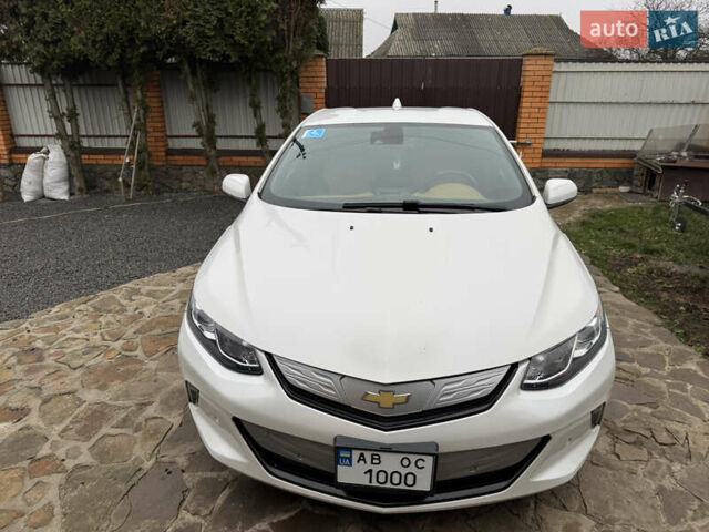 Білий Шевроле Вольт, об'ємом двигуна 1.5 л та пробігом 88 тис. км за 18130 $, фото 1 на Automoto.ua