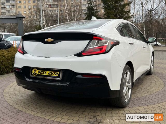 Белый Шевроле Вольт, объемом двигателя 1.5 л и пробегом 86 тыс. км за 17000 $, фото 6 на Automoto.ua