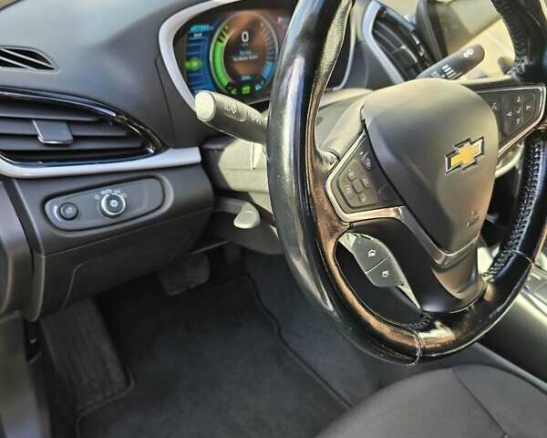 Білий Шевроле Вольт, об'ємом двигуна 1.49 л та пробігом 206 тис. км за 16000 $, фото 10 на Automoto.ua