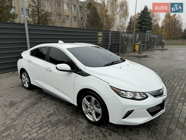 Белый Шевроле Вольт, объемом двигателя 1.5 л и пробегом 144 тыс. км за 14999 $, фото 16 на Automoto.ua