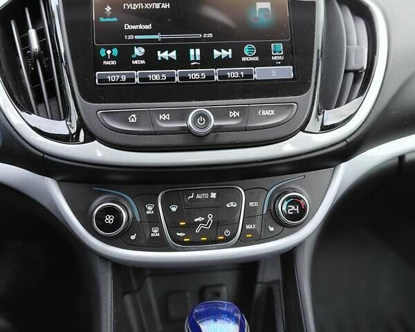 Белый Шевроле Вольт, объемом двигателя 1.49 л и пробегом 218 тыс. км за 13500 $, фото 14 на Automoto.ua